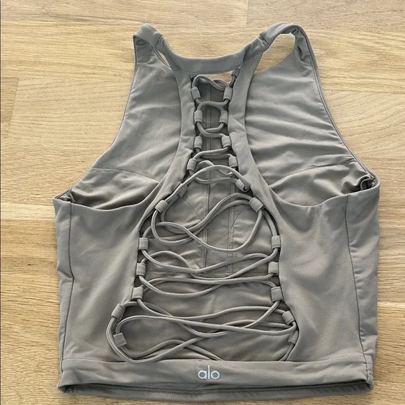 ALO Yoga movement Taupe Lace-Up Detail Bra Top Sz L - Picture 4 of 5